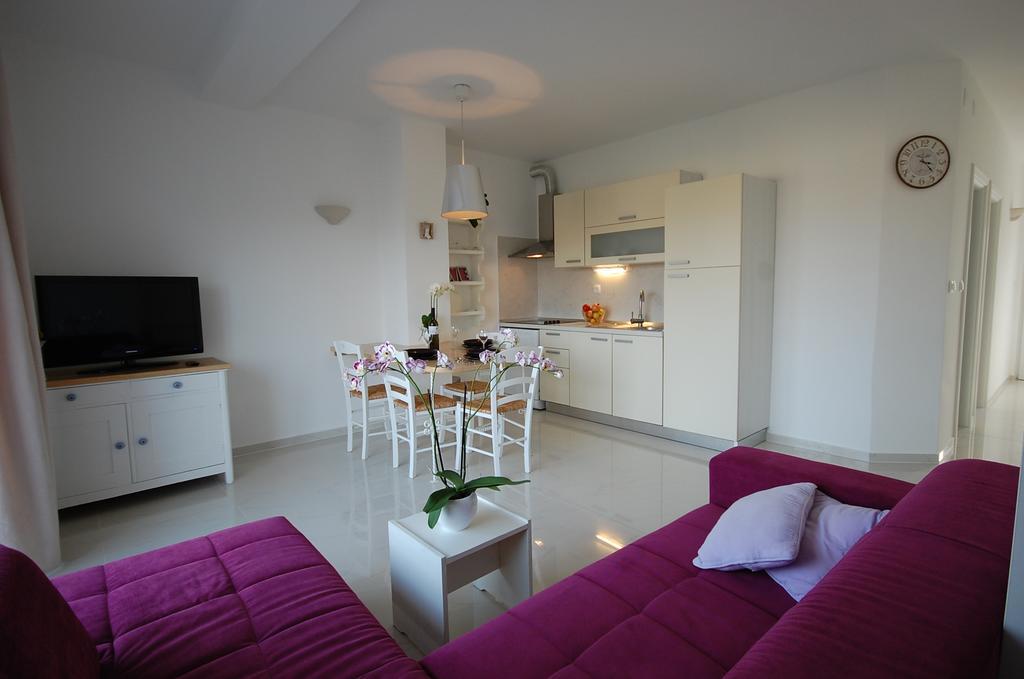 Apartments Curicta 1 คิร์ก ภายนอก รูปภาพ