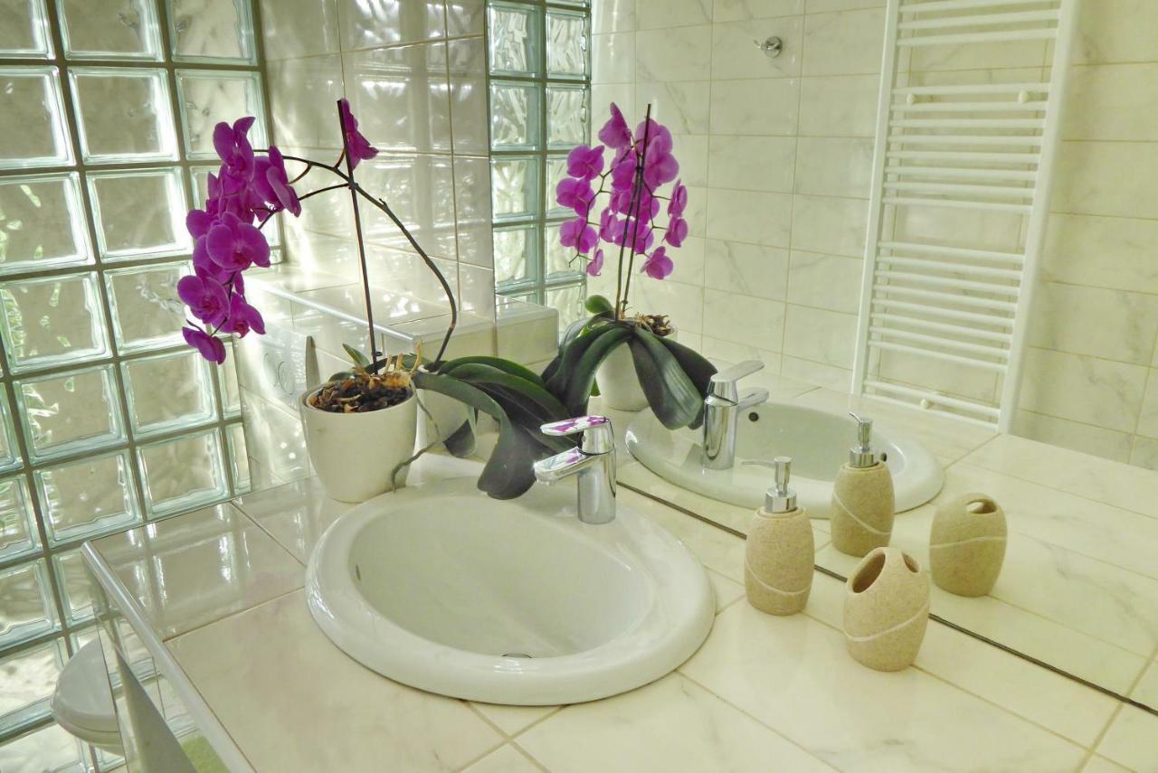 Apartments Curicta 1 คิร์ก ภายนอก รูปภาพ